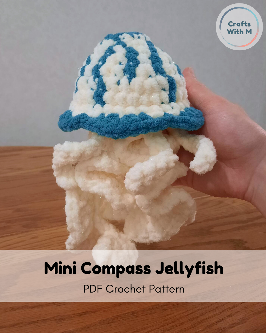 Mini Compass Jellyfish Pattern